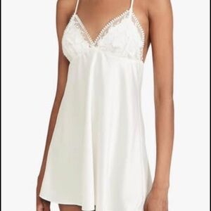 Bridal slip -flora nikrooz